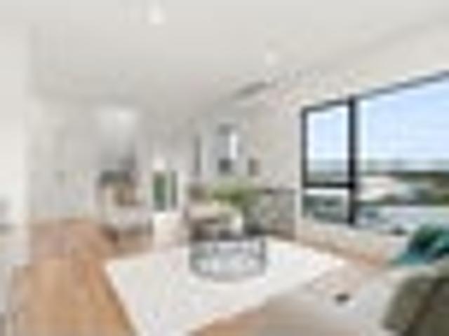 Brand New Home in New Lynn