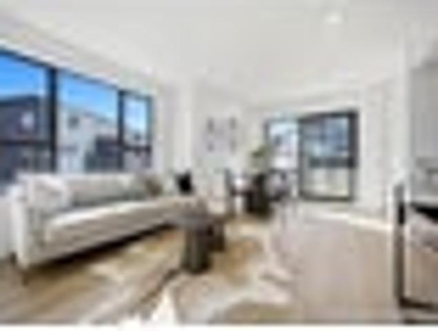 Brand New Homes in Prime Location