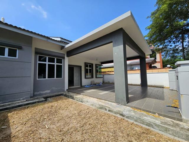 Brand New Huge land 1storey SemiD Alai Perdana melaka