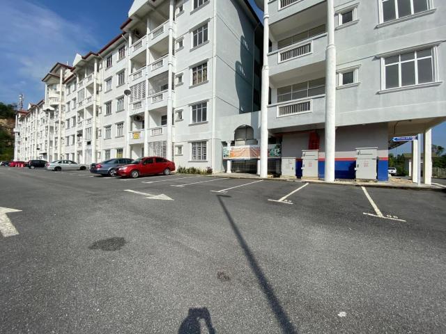 BRAND NEW I SIZE PUAS HATI 1066 sqft l Pangsapuri Taman Salak Maju, Salak Tinggi Sepang
