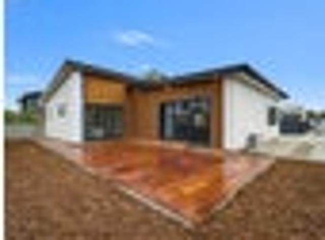 Brand New in Higgins