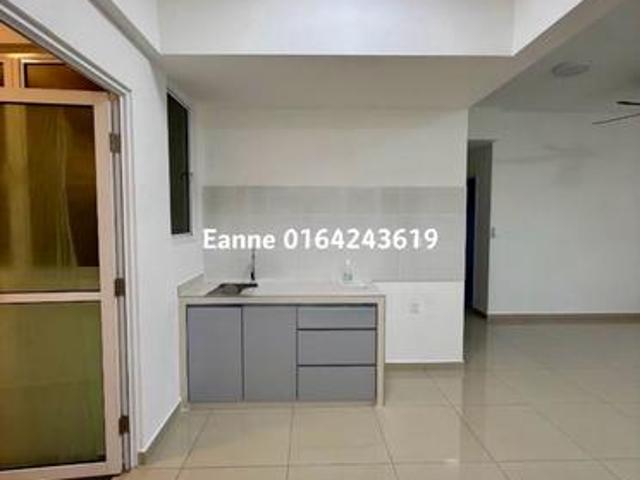 Brand New Ideal Residency Condo 2 CarPark 4 Aircond