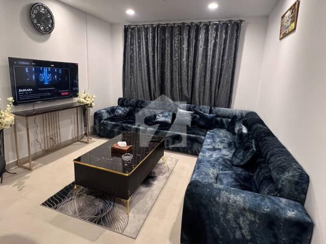 Brand new one bed luxury furnished apartment available for rent