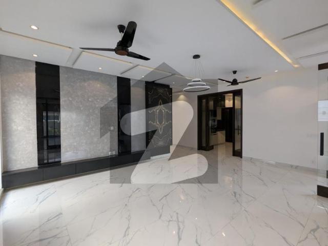 BRAND NEW ONE KANAL LUXURY MODERN DESIGN HOUSE In DHA Phase 07 Original Pictures 2 Servant Quarters With Basement AC Install Original DHA Phase 7