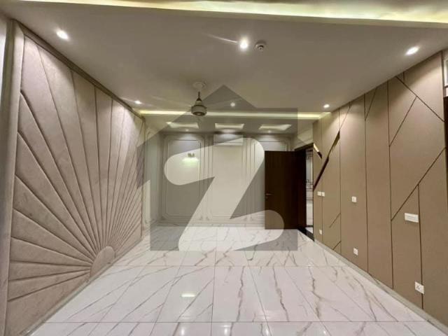 Brand new one kanal luxury modern design house in dha phase 06 original picture dha phase 6