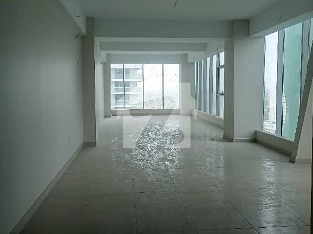 Brand new office floor available for rent 8340 sq ft with 8 car parking guest parking prayer area gym area beautiful reception and waiting area 24/7 building