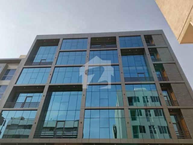 Brand New Office For Rent Luxury Office 4000 Sq Ft With Lift Car Parking 3 Attached Plus Kitchen Huge Balcony Rent 10 Lac DHA Phase 8