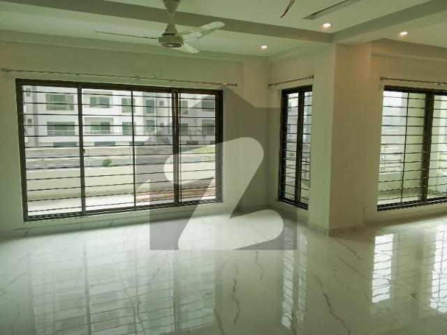 Brand New Open View Apartment Luxurious 4 Bed Available For Urgent Rent! Askari 10