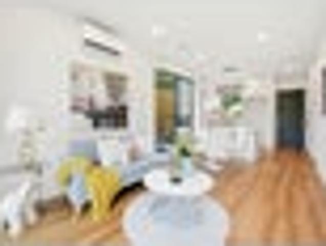 Brand New Living Beside the Park