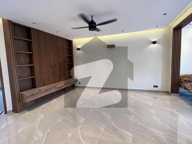Brand New Living House For Sale D 12