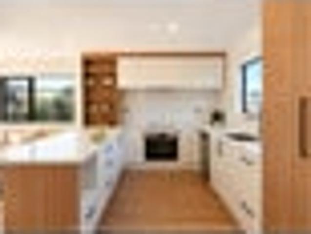 Brand New Living in the Heart of Henderson