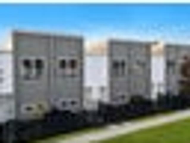 Brand New Living in the Heart of Papatoetoe!