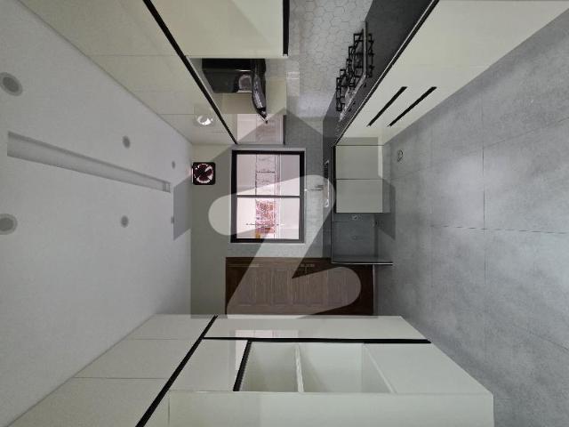Brand New Luxuary Designer House Top City 1