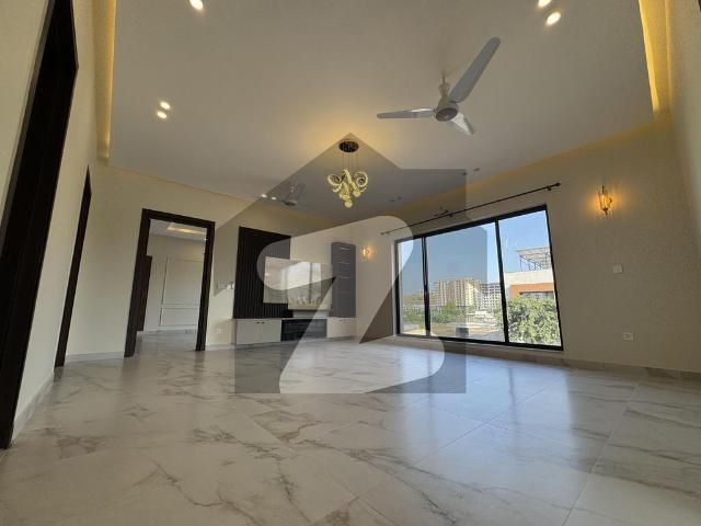Brand New Luxury Designer Corner Boulevard House For Sale in Bahria Enclave Sector C 1 | 11 Marla | Side Open | 5 Beds | Prime Location Bahria Enclave Sector C1