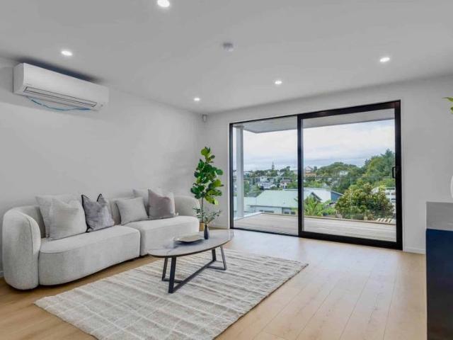 Brand New Luxury Family Home for Rent in Brown.