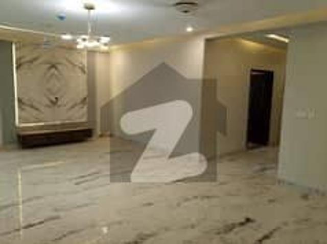 Brand New Luxury Flat Available For Rent Shahra e Faisal