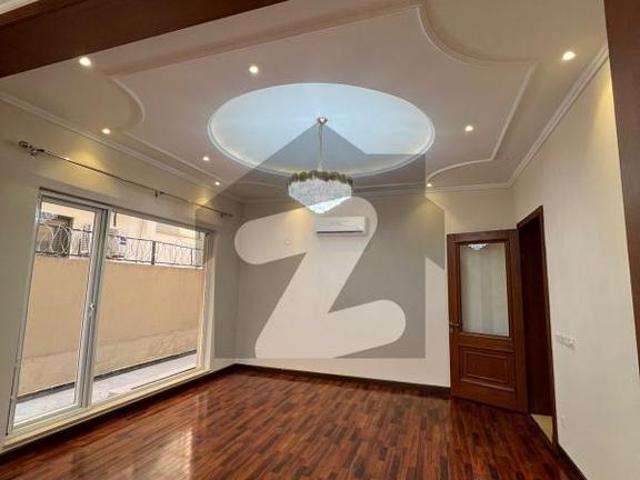 Brand New Luxury House Available For Rent In F 7/2
