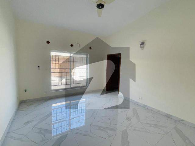 Brand New Luxury House F 6