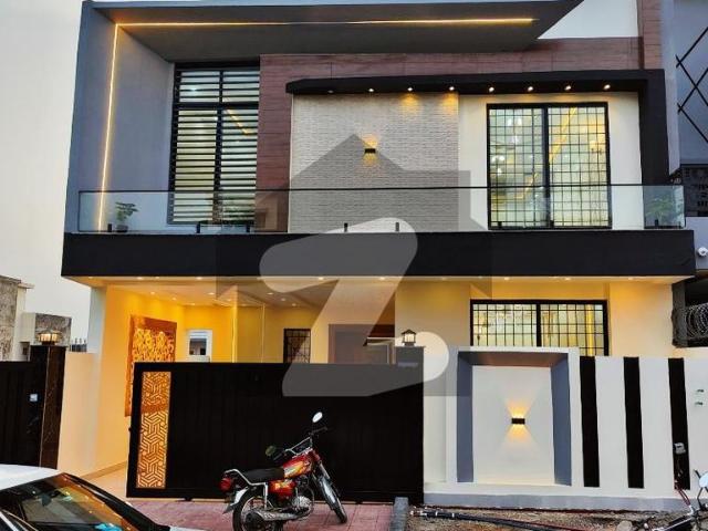 Brand New Luxury House For Sale| CDA Approved | Lop Cleared| Bank Loan Available FECHS