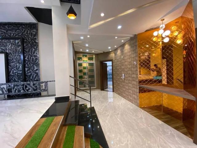 Brand New luxury house for sale in bahria town lahore Bahria Town ID 93418