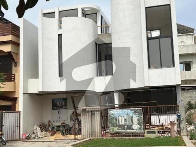 Brand new luxury house 35x70 for sale g 14/4 islamabad g 14
