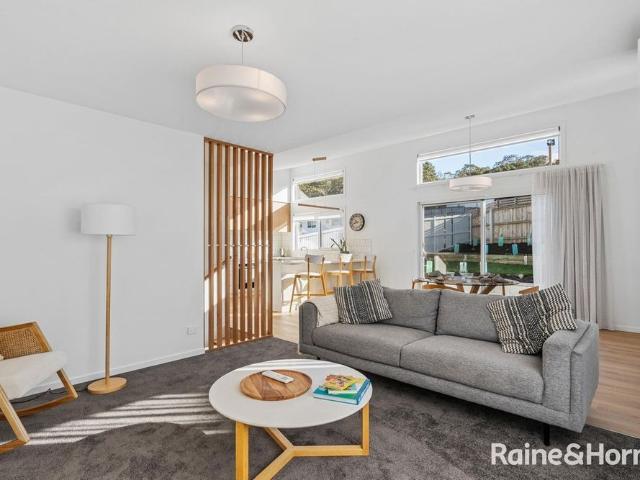 Brand New Luxury Living in Geilston Bay