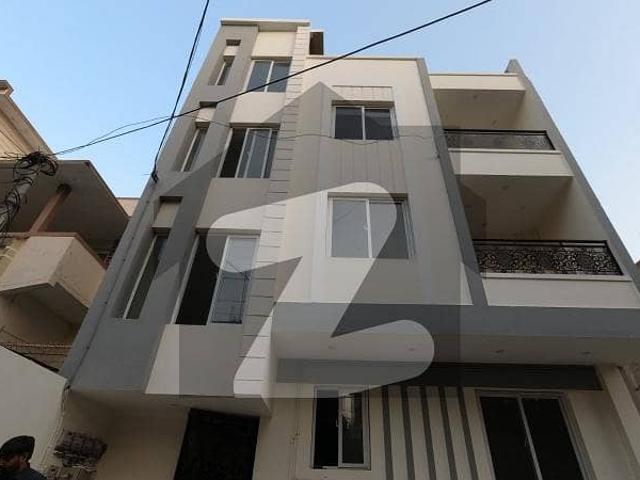 Brand New Luxury Portion For 3 Bed DD At Prime Location Of Bahadurabad