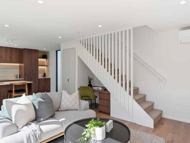 Brand new, luxury townhouse in small development St Albans