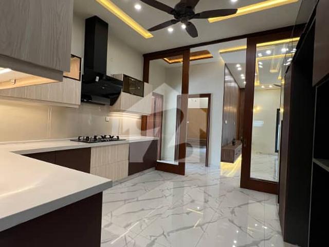 Brand New Luxury 1 Kanal House For Sale In Bahria Town Lahore | Prime Location | Modern Design