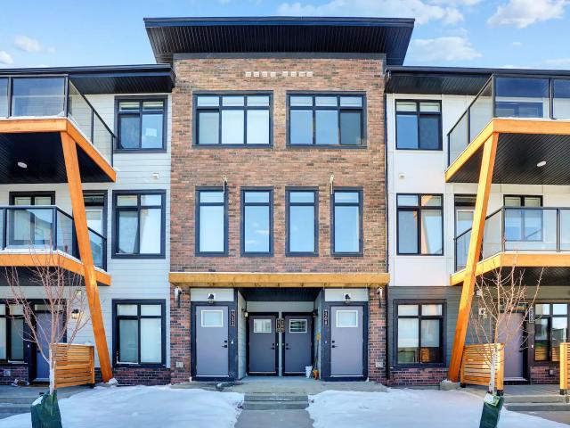 Brand New Luxury 3 Bedroom, Double Car Garage