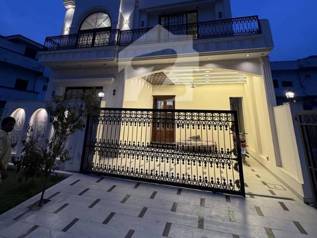 Brand New Luxury 7 Marla Designer House for Sale | Gulberg Residencia Block L| Designer House
