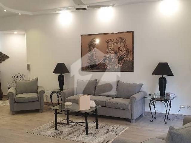 Brand New Luxurious 2 Bedrooms Apartment For Rent