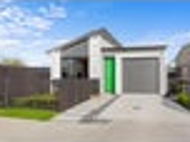Brand New Modern Living in the Heart of Karaka