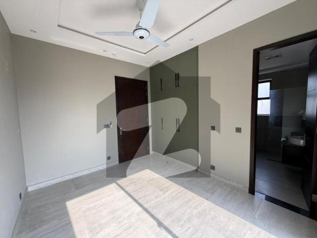 Semi furnished brand new modern 05 marla bungalow available for rent dha 9 town