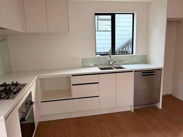 BRAND NEW MODERN 1BED ROOM GRANNY FLAT