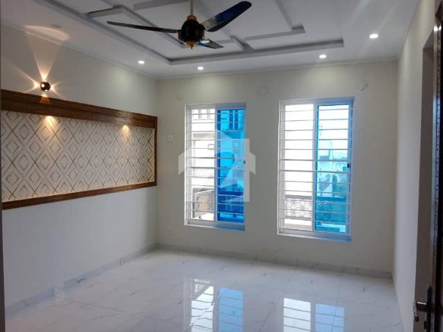Brand New Mian Boulevard Corner House For Rent