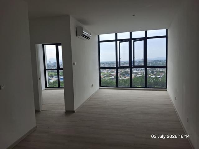 Brand New Milano 8 Apartment Modern Living Prime Location