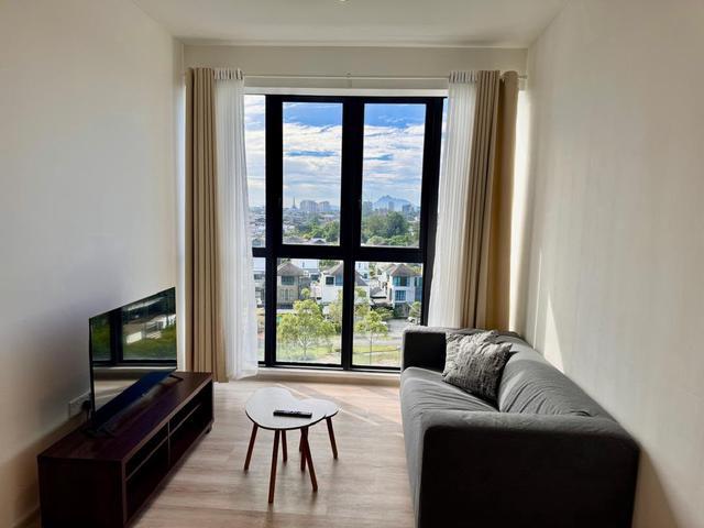 Brand New Milano 8 Fully Furnished Unit Opposite Viva City Swinburne
