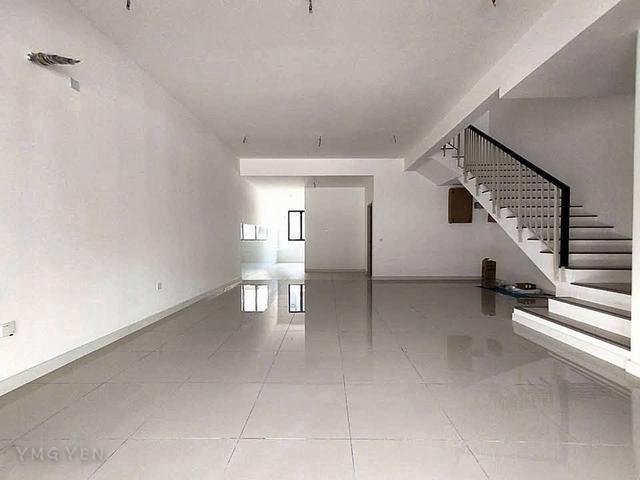 Brand New Nadira 3 Bandar Bukit Raja Double Storey House For Sale