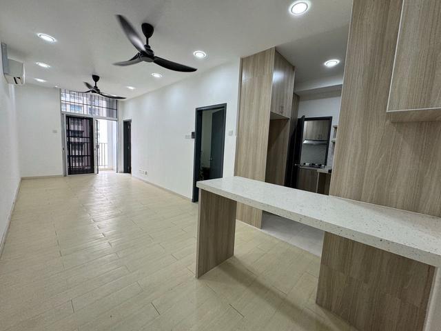 Brand New Selangorku Prima Lakefront Homes Condo In The Arc Cyberjaya