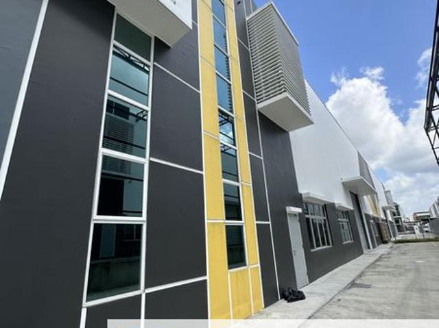 Brand New Semi D factory in Desa Cemerlang industrial Park