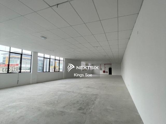Brand New Shoplot