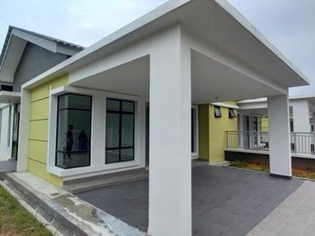 BRAND NEW Single Storey SemiD Batu Pahat