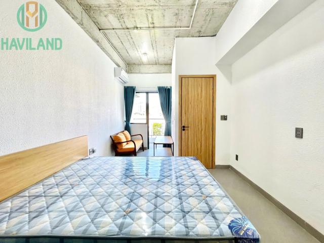 BRAND NEW STUDIO APARTMENT WITH BALCONY IN SON TRA