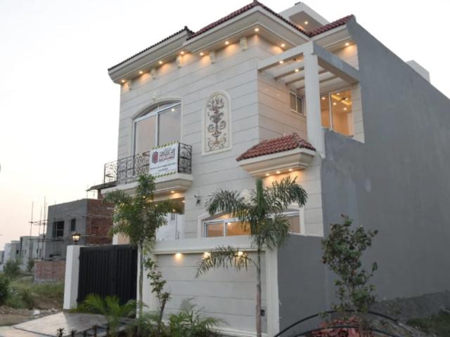 Brand New Stunning House Available For Sale At Dha 9 Town Lahore DHA 9 Town ID 77114