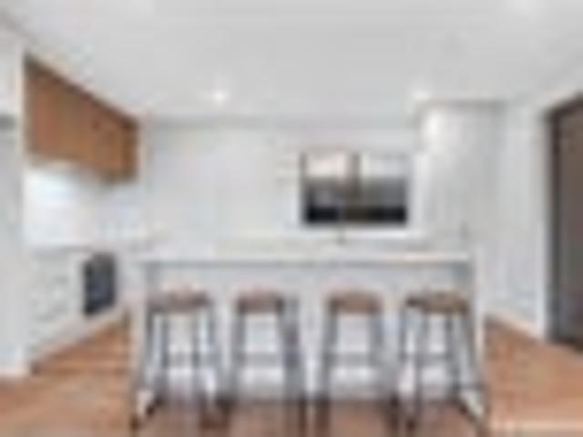 Brand New, Stylish And Sunny With Garage!