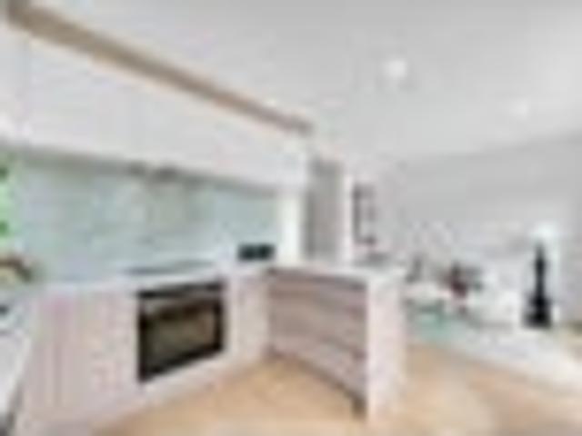 Brand New, Stylish, Freehold Home!