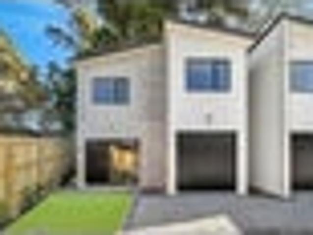 Brand New Standalone Family Homes Beside the Park
