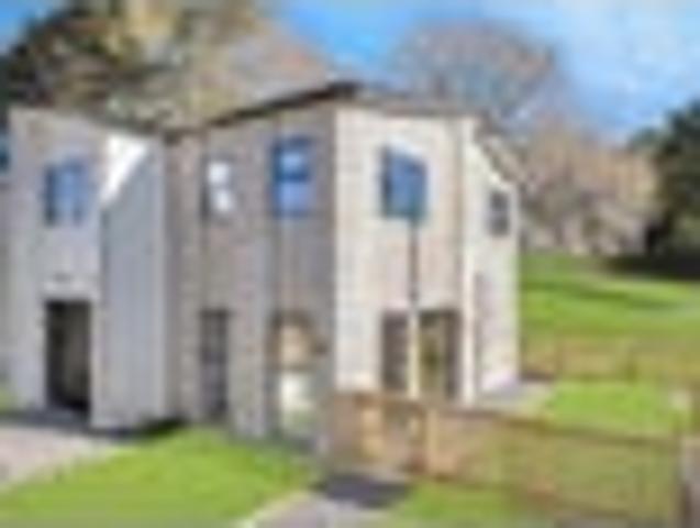 Brand New Standalone Family Homes Beside the Park