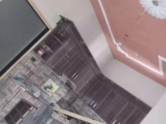 Brand new portion 2nd floor. Karachi Rifah Aam ID 10045